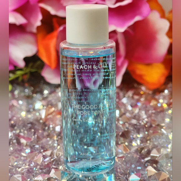 Peach & Lilly ~ The Good Acids Exfoliating Pore Toner - Picture 2 of 2